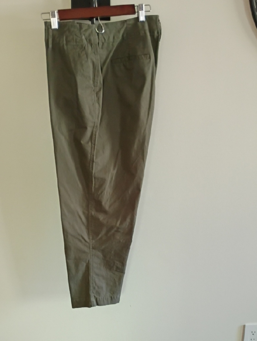 a new day Olive Green Cropped Women's Pants